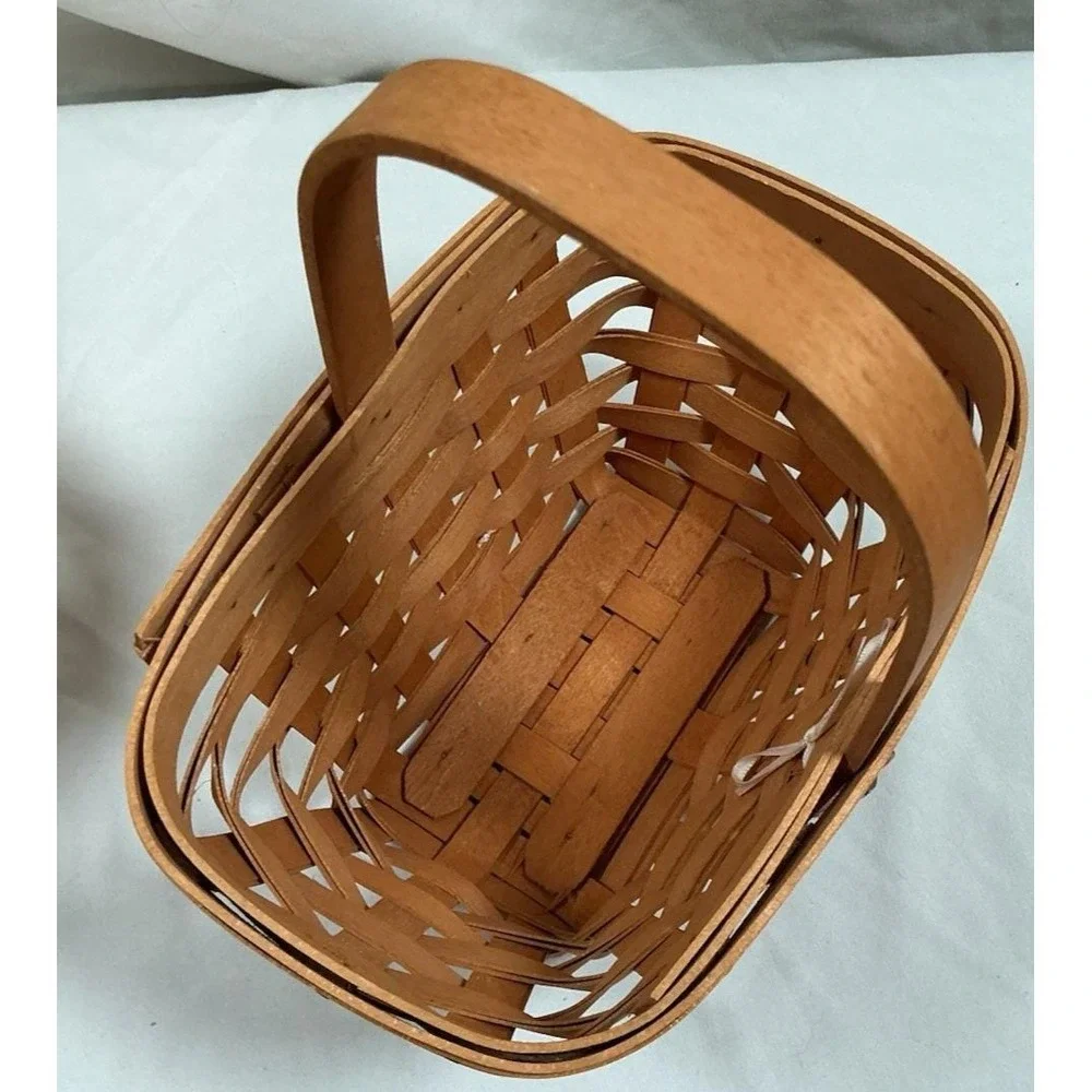 Pair Longaberger 2002 Christmas Baskets American Holly Linens Liners Signed